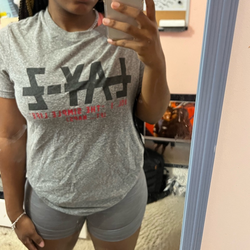 Cute shirt 
#jayz #jayzshirt #cuteshirt #shirt #tshirt
